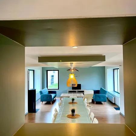 Maison Des H, Au Bord De L'etang Holiday home