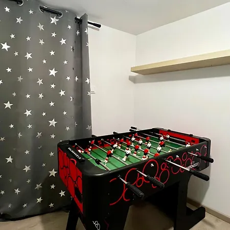 Holiday home Maison Des H, Au Bord De L'etang *