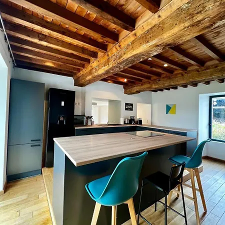 Maison Des H, Au Bord De L'etang