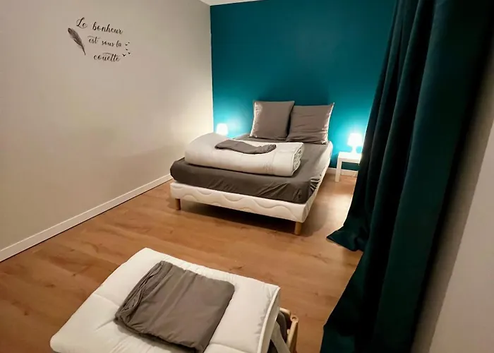 Maison Des H, Au Bord De L'etang Canisy