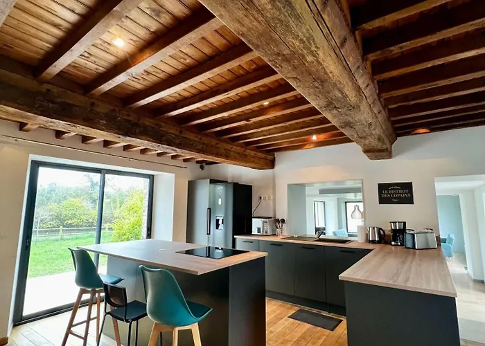 Maison Des H, Au Bord De L'etang Semesterbostad *