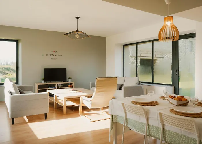 Maison Des H, Au Bord De L'etang Semesterbostad Canisy