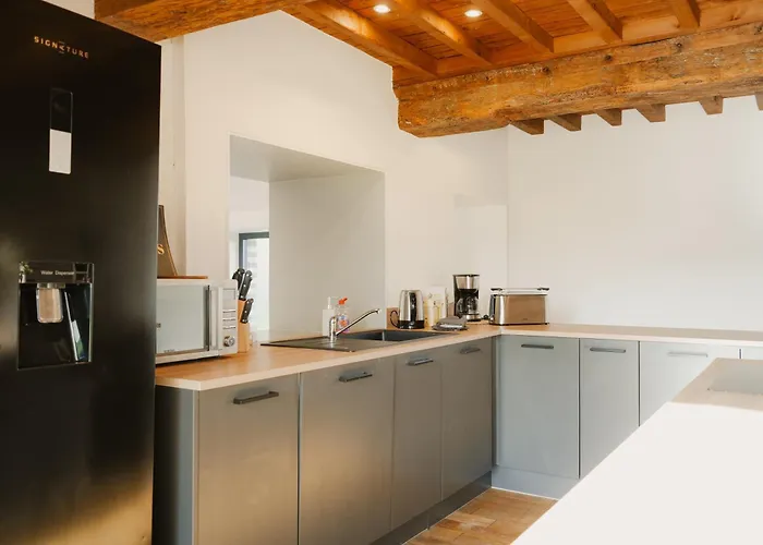 Maison Des H, Au Bord De L'etang Canisy