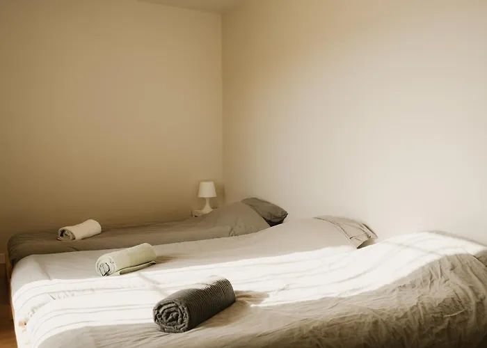 Maison Des H, Au Bord De L'etang * Canisy