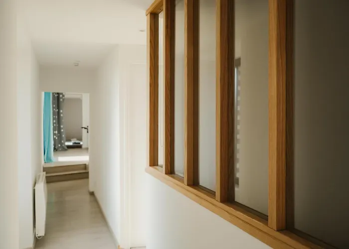 Maison Des H, Au Bord De L'etang Canisy