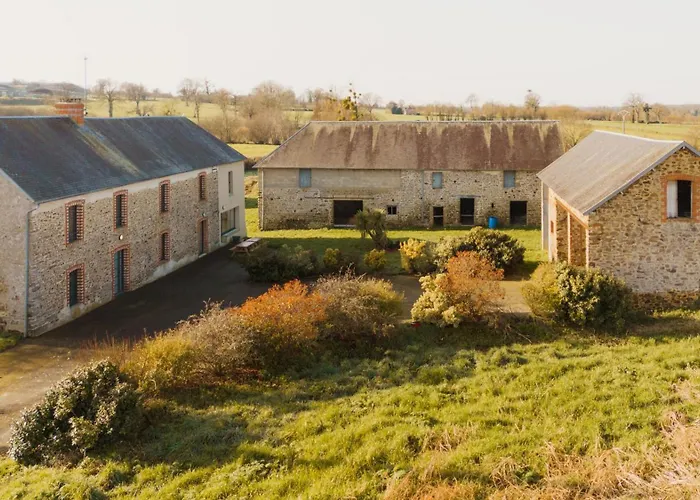 Maison Des H, Au Bord De L'etang * Canisy